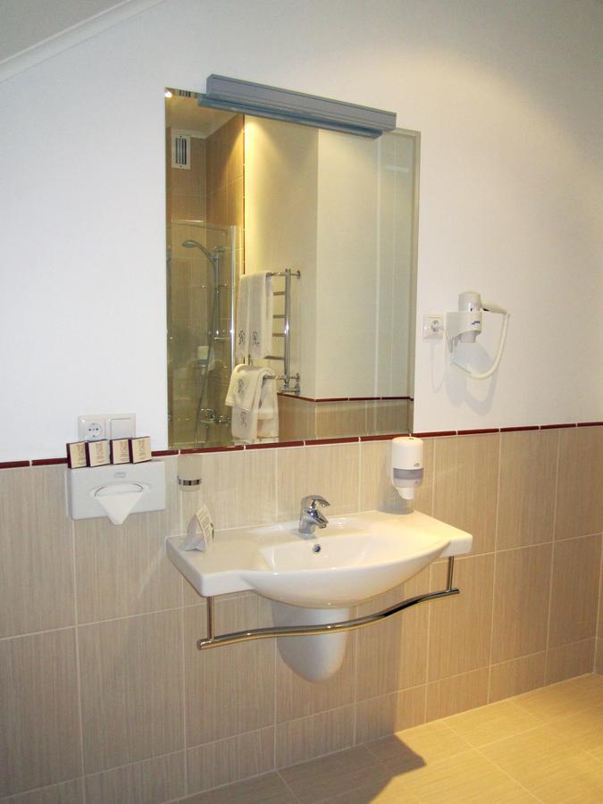 Optima Collection Kharkiv Hotel Exterior photo